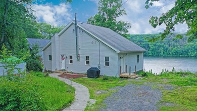 54 Lakeshore Dr, Hopkinton, MA 01748 - photo 2