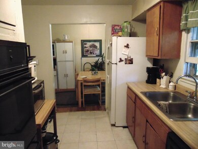 8417 Aubrey Dr, Manassas, VA 20111 - photo 7