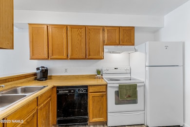 2200 E. Dortha Ave Apt N-11