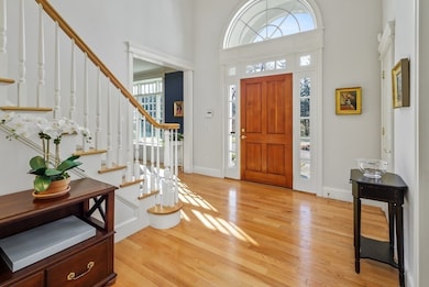 29 Cedar St, Cohasset, MA 02025 - photo 4