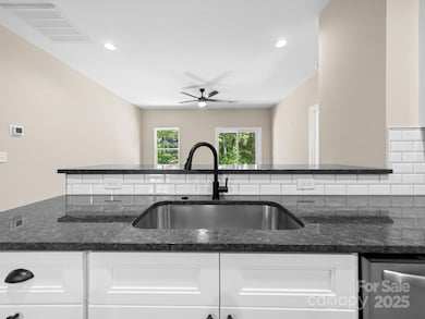 503 Eddleman Rd, Kannapolis, NC 28083 - photo 6