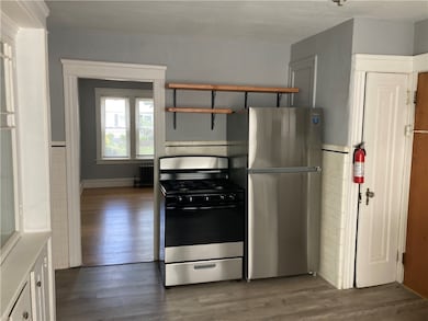 10 Belmont St, Pawtucket, RI 02860 - photo 3