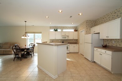 9 Anthony Cir, Manchester, NJ 08759 - photo 2