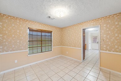 211 Skyview Terrace unit 201, Friendswood, TX 77546 - photo 7