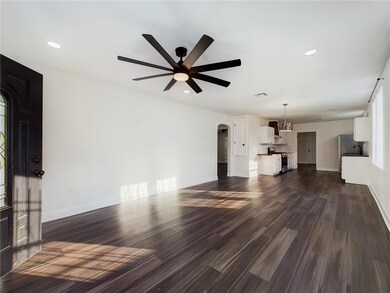 4114 N Robertson St, New Orleans, LA 70117 - photo 2