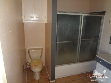 63525 Gemini Rd, Joshua Tree, CA 92252 - photo 7