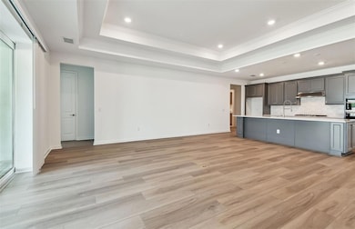 13707 Brookside Haven St, Riverview, FL 33578 - photo 6