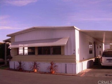 TANDUM CARPORT