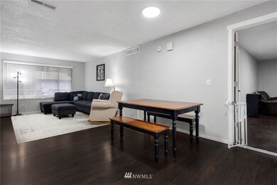 19522 SE 261st St, Covington, WA 98042 - photo 5