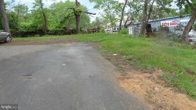 5516 Sheriff Rd, Capitol Heights, MD 20743 - photo 4