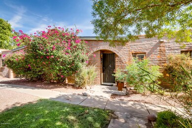 4425 E Hubbell St Unit 99-large-002-5-Ex