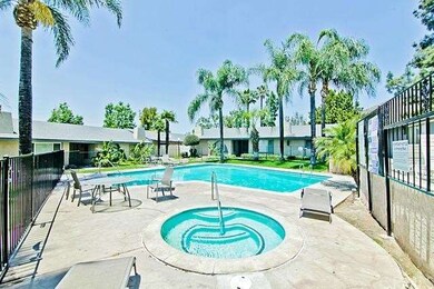 Great pool/spa in the center of the complex