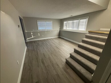 162 Robinson Rd unit B, Hudson, NH 03051 - photo 4