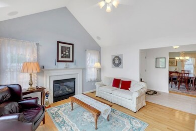 102 Holbeck Corner, Plymouth, MA 02360 - photo 6