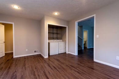 625 Charles-22