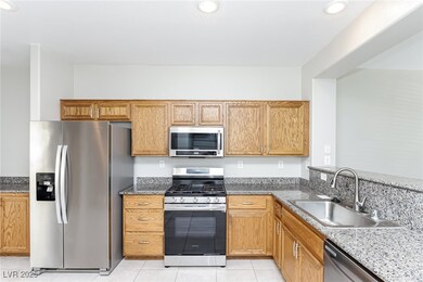 6008 Salinas Canyon Ave, Las Vegas, NV 89139 - photo 5