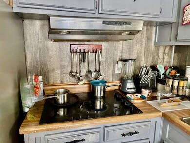 81 Cape Horn Ave, Winter Haven, FL 33880 - photo 7