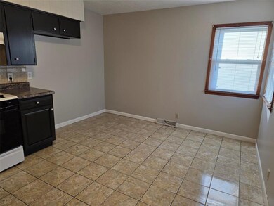 2822 Wedgewood Rd, Des Moines, IA 50317 - photo 6