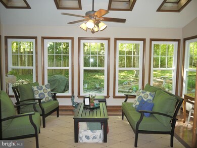 6906 Bloomsbury Ln, Spotsylvania, VA 22553 - photo 2