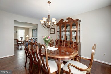 9054 Cottage Loop, Bristow, VA 20136 - photo 5