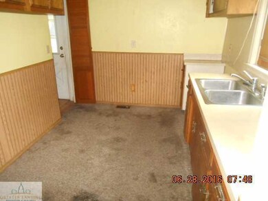 6047 Schafer Rd, Lansing, MI 48911 - photo 7