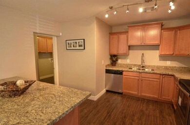 3432 W KRALL ST 012