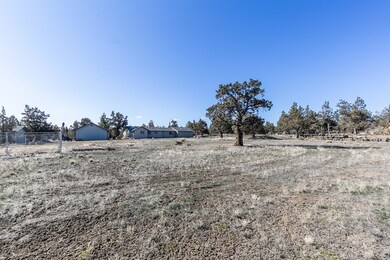 23012 Oxbow Ln, Bend, OR 97701 - photo 6