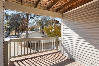 5465 Kenrick Parke Dr, Saint Louis, MO 63119 - photo 7