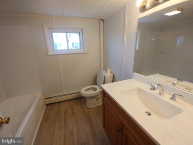 8971 Kuhn Rd, Greencastle, PA 17225 - photo 5