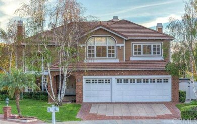 Traditional Home with Brick & Siding Exterior - si