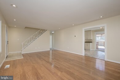 3104 Shield Ln, Bowie, MD 20715 - photo 5