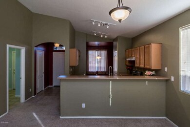 6910 S 37th Dr - MLS-9