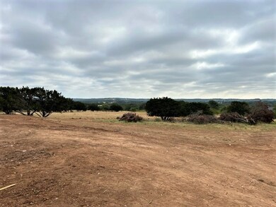 100 S Grand Cru Ln unit 6, Fredericksburg, TX 78624 - photo 2