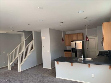 8608 Bella Sparkle Ave, Las Vegas, NV 89178 - photo 4