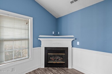 2608 Sawgrass Dr unit A, Winterville, NC 28590 - photo 5