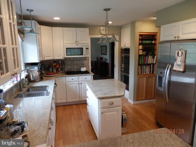 1216 Clearfield Cir, Lutherville Timonium, MD 21093 - photo 4