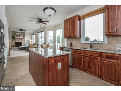 5482 Grandview Ln, Doylestown, PA 18902 - photo 4