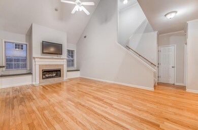 422 Mcelroy Rd, Memphis, TN 38120 - photo 3