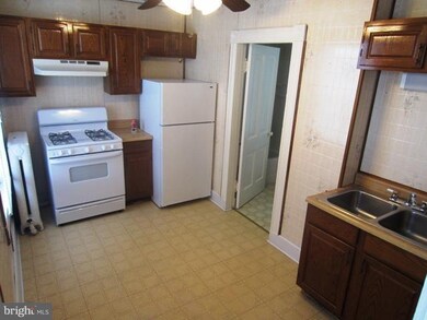 4606 Ridge Ave unit 2B, Halethorpe, MD 21227 - photo 5