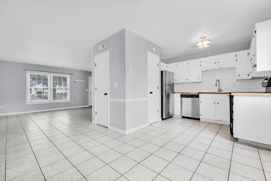 50 Held Cir unit 50c, Charleston, SC 29412 - photo 6
