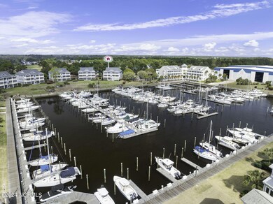 5-web-or-mls-2555 St James Dr 502 -5
