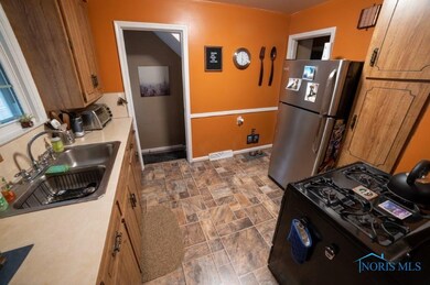 2617 Gracewood Rd, Toledo, OH 43613 - photo 6