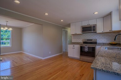 260 Henshaw Rd, Bunker Hill, WV 25413 - photo 5