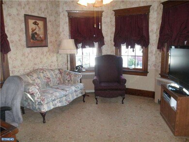 345 Walnut Ave, Gloucester City, NJ 08030 - photo 4