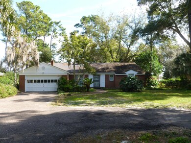 4645 Ortega Farms Cir, Jacksonville, FL 32210 - photo 2