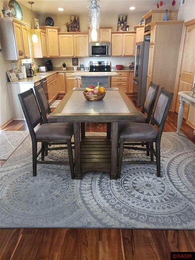 2225 Coventry Ln, North Mankato, MN 56003 - photo 3