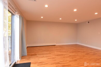 1 Irongate, Metuchen, NJ 08840 - photo 6