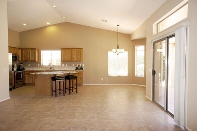 KITCHEN / DINING ROOM