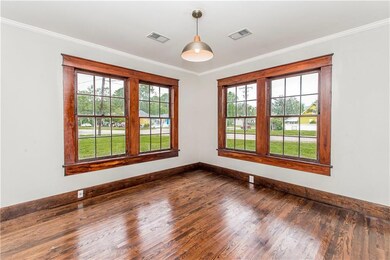 606 Louisiana Ave, Bogalusa, LA 70427 - photo 3