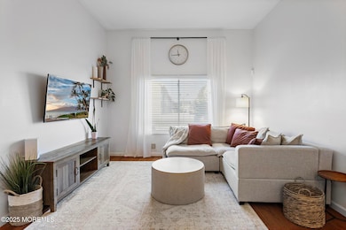 343 Middlewood Rd, Middletown, NJ 07748 - photo 6